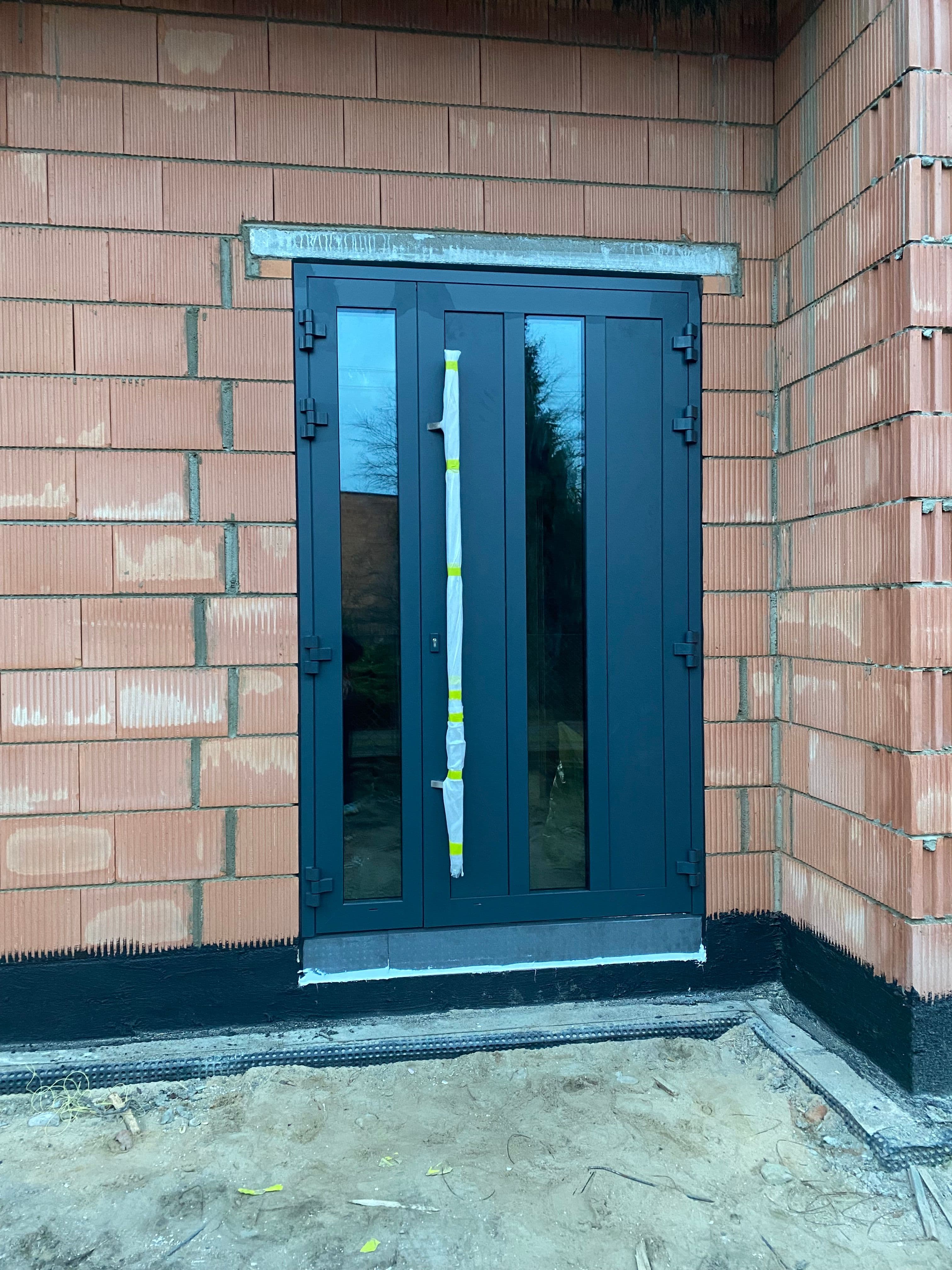 Drzwi aluminiowe zewnętrzne